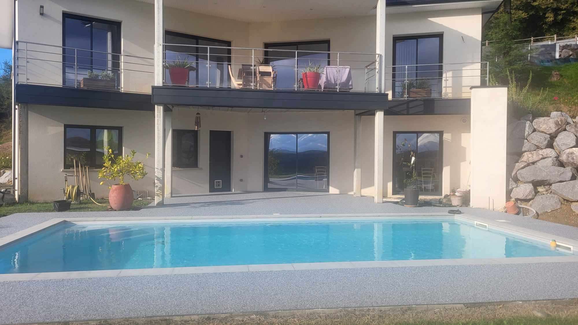 Revêtement piscine